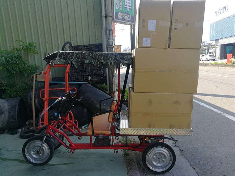 Electric mini truck - cargo load